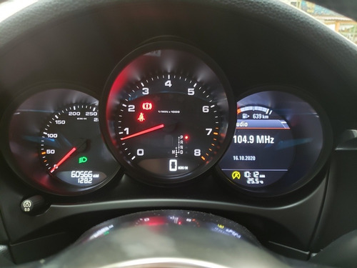 Porsche Macan 2.0t