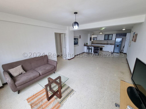 Ft Apartamento En Venta .- Playa Grande / Mls#24-24356