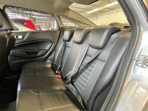 Ford Fiesta Sedan 1.6 16v Titanium Flex Powershift 4p