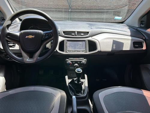 Imagen 7 de 15 de Chevrolet Onix 2016 1.4 Lt Mt 98cv
