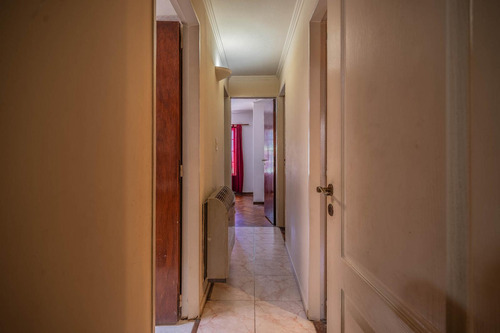 Casa En Venta De 3 Dormitorios Con Pileta En Ciudad Evita