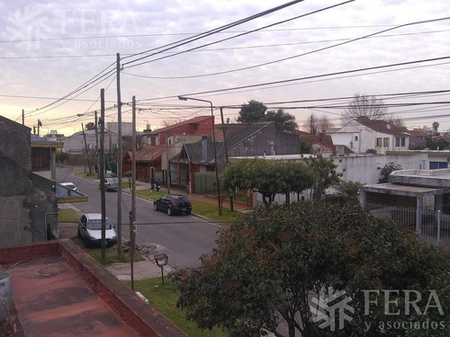 Imagen 10 de 10 de Venta De Casa Con Cochera Cubierta En Quilmes Oeste (25867)