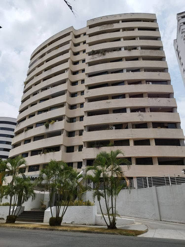 Imagen 1 de 17 de Penthouse En Los Mangos Miriam Perez Iev