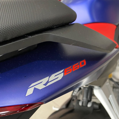 Imagen 4 de 9 de Motocicleta Aprilia Rs660 Lava Red 2022 0km Disponible