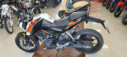 Imagen 11 de 16 de Ktm Duke 200