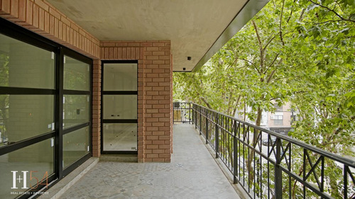 Imagen 2 de 20 de Espectacular Ultimo Semipiso De 4 Amb Con Balcon Aterrazado En Palermo Hollywood !!!