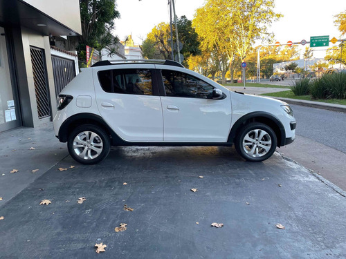 Renault Sandero Stepway 2019 1.6 Privilege 105cv
