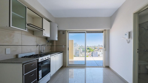 Venta Departamento 2 Ambientes Con Balcòn Terraza,flores. Apto Crèdito !!!
