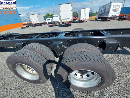 Vw 17.280 6x2 || Chassis || - (2013)