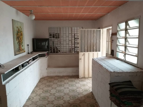 Imagen 6 de 9 de Casa San Juan De Colon En Venta