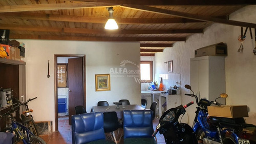 Imagen 3 de 12 de Cómoda Casa Para Inversión, Con Renta En El Tesoro - Punta Del Este