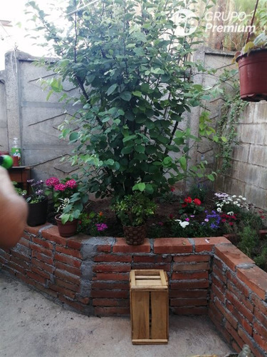 Casa En Venta De 3 Dorm. En Tomé
