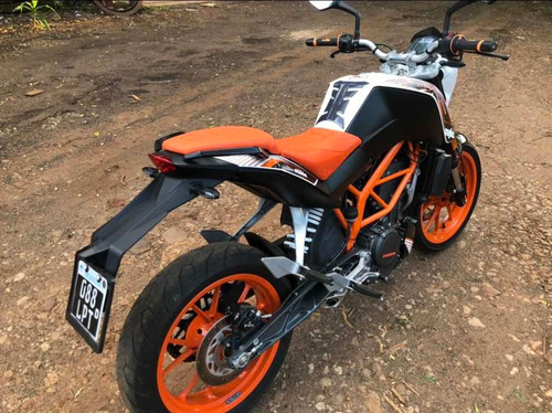 Ktm Duke 390. No Mt03 No Honda