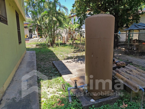 Casa En Ojo De Agua El Castaño