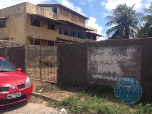 Imagem 1 de 7 de Terreno Com 700,20m² Em Ponta Negra - V-7780