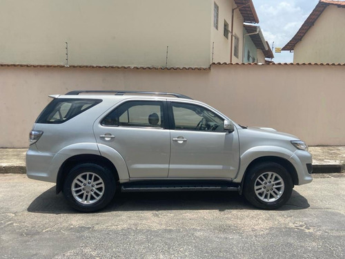 Toyota SW4 3.0 Srv 5l 4x4 Aut. 5p 163 hp