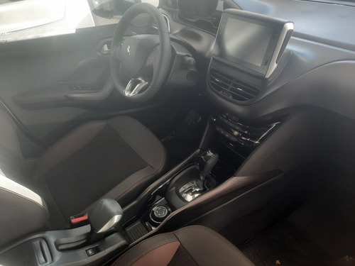 Imagen 7 de 12 de Peugeot 2008 1.6 Thp Sport Tip Mc