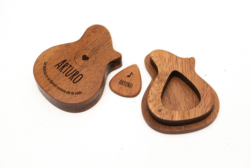 Estuche Porta Púas + Plumilla Guitarra Personalizada Madera