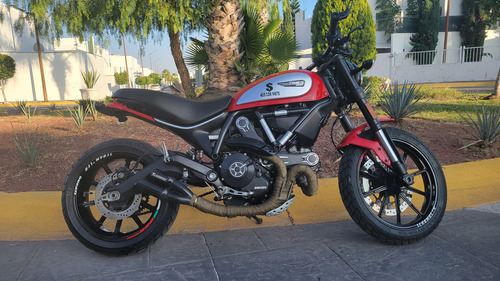 Ducati Scrambler 800 Modificada A Independent
