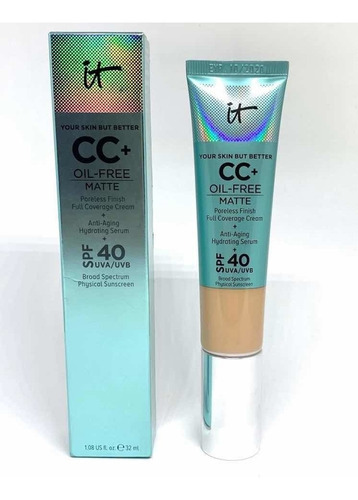 Base de maquillaje sin aceite en crema CC de It Cosmetics, 32 ml