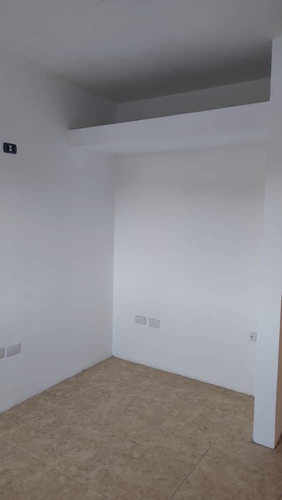 Imagen 9 de 14 de Cómoda Casa A Estrenar En Urb Villa Tovar Carrizal