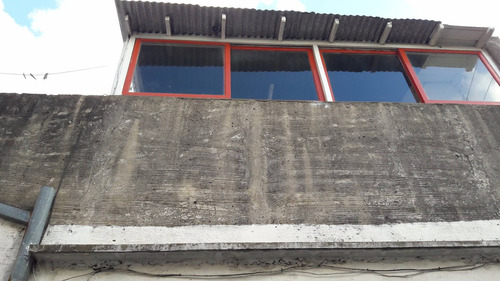 Imagen 13 de 30 de Galpón En Venta. 200 M2. 1 M2 Cub