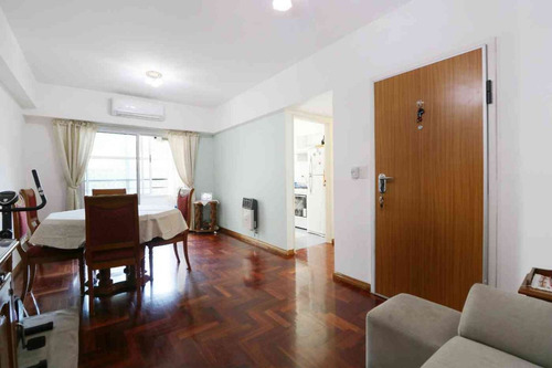 Venta Departamento 2 Amb Luminoso C/balcon -flores
