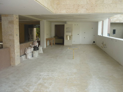 Imagen 7 de 14 de 133356 L Trias 04140432833 Casa Venta Guataparo Country Club