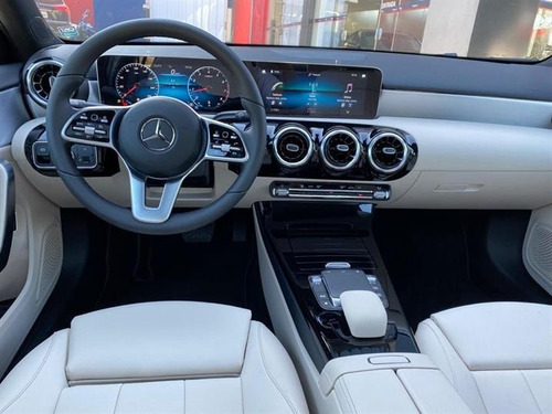 Mercedes Benz A 200