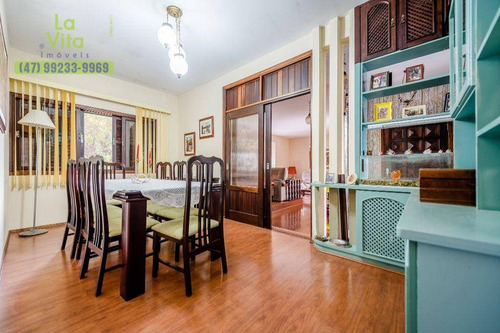Imagem 21 de 30 de Residência Com 03 Dormitórios(01 Suíte), Para Venda. Apenas R$ 950.000,00 Excelente Localização No Bairro Vila Nova! - Ca0712