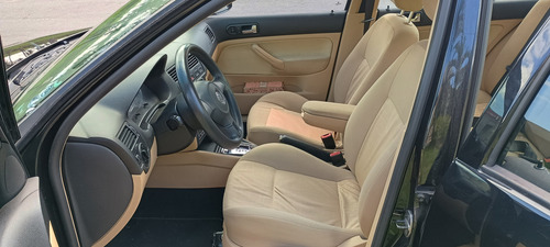 Volkswagen Bora 2.0 Total Flex 4p Automática