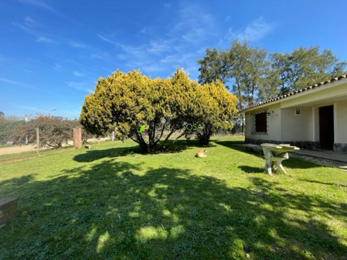 2 Casas , Salon De Fiestas Y Terreno De 1, 6 Hect?reas