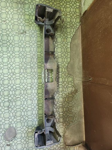 Paragolpe Trasero C/puntera Mitsubishi Montero 92/97 Detalle
