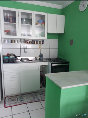 Imagem 2 de 10 de Apartamento 3 Quartos Com Suite E Banheiro Social