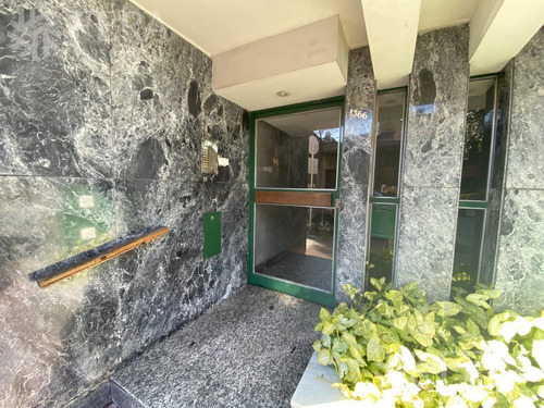 Imagen 3 de 9 de Venta De Departamento De 2 Ambientes En Barracas (28036)
