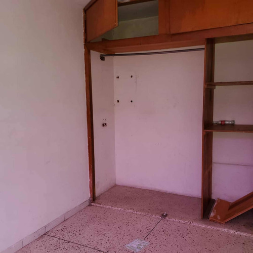 Imagen 17 de 20 de Alquiló Local Comercial Con Apartamento