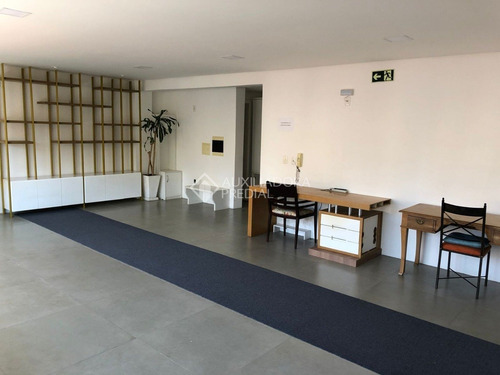 Imagem 6 de 15 de Sala/conjunto - Auxiliadora - Ref: 159819 - V-159819