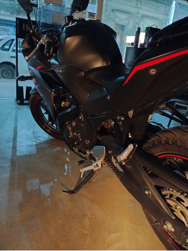 Yamaha R3