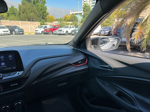 Chevrolet Onix Turbo 1.0 Rs Mt