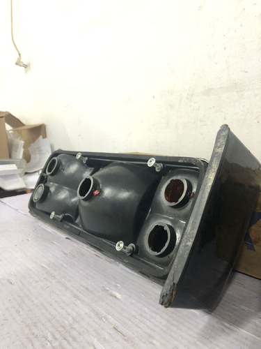 Lanterna Traseira Gol 87/94 Evol Fumê Orig Rcd Inovox Par Ambos Lados Fumê