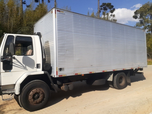 Imagem 5 de 12 de Ford Cargo 1421 Bau 1421