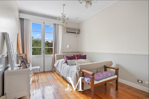 Casa En Venta- Belgrano-zona Embajadas- Pileta Y 3 Cocheras