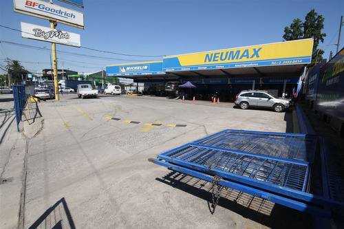 Local Comercial Para Amplio Giro De Servicio Automotriz