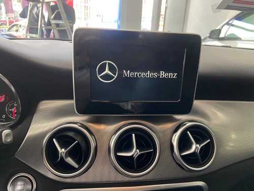 Mercedes-Benz Clase GLA 1.6 200 Cgi Sport At