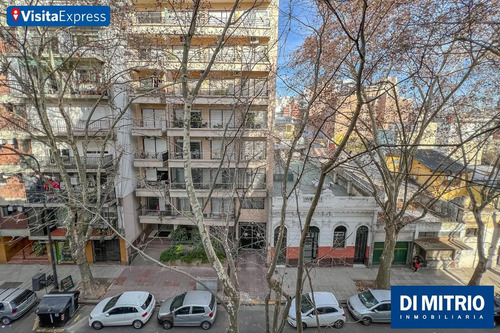 Imagen 30 de 30 de Semipiso De 4 Ambientes Con Un Gran Balcon Terraza Para Disfrutar!
