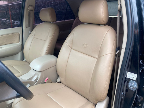 Toyota Hilux SW4 SRV D4-D 4x4 3.0 TDI Dies. Aut