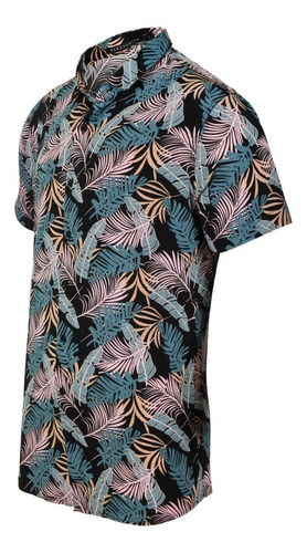 Imagen 2 de 3 de Camisa Hombre Farenheite Fibrana M/c Negra Hojas Rosas