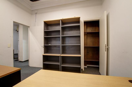 Oficina En Venta Y Alquiler En Microcentro