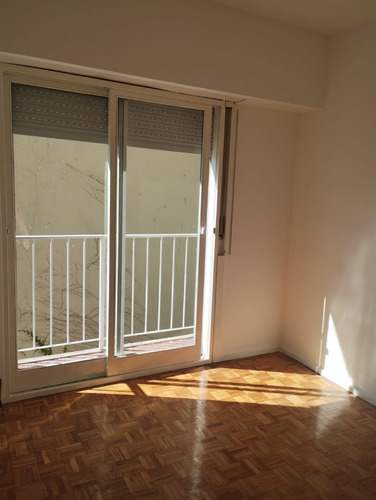 Departamento, Caballito, Yerbal 727, 2 Amb.