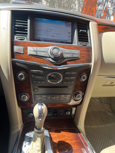 Infiniti QX80 5.6l Perfection 7 Pasajeros At